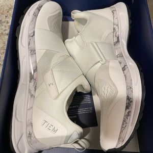 TIEM Cycling Shoes Slipstream White Marble Size 9.5.